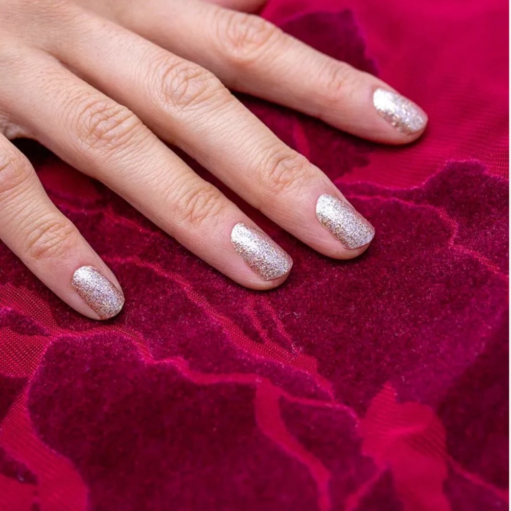 *Retired* Color Street: Chelsea Ya Later | Gold Metallic Sparkle Glitter Party - Picture 1 of 13